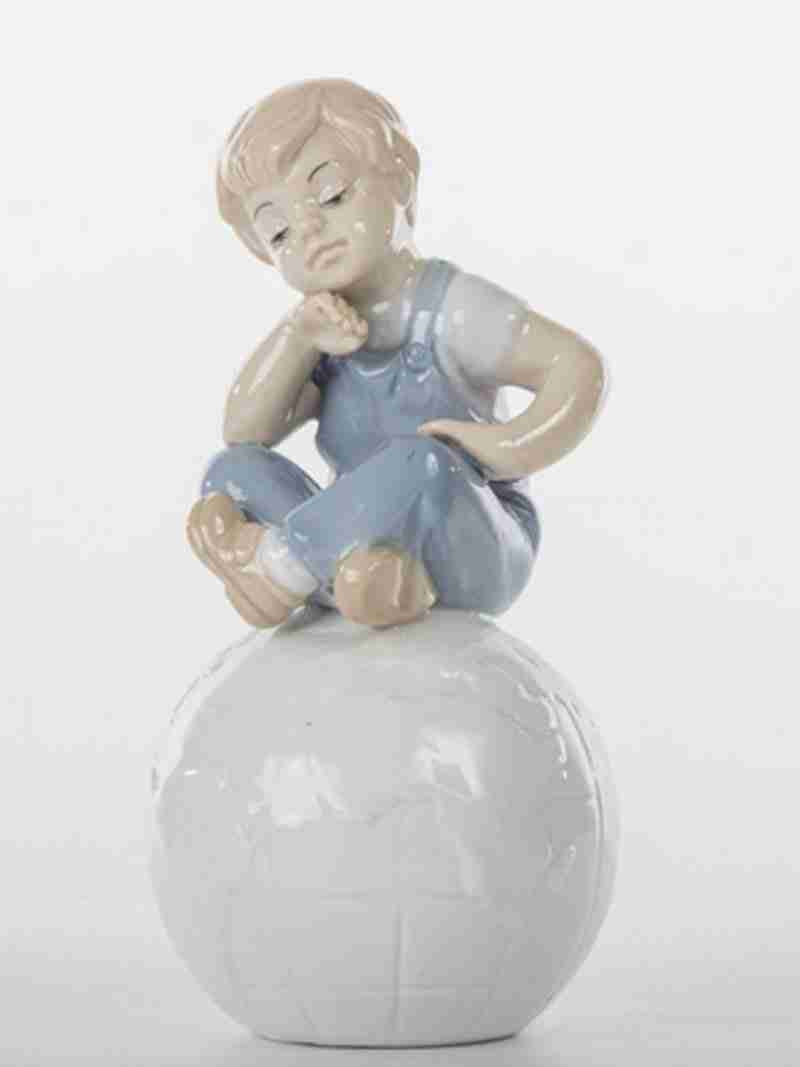 Bimbo Sul Mappamondo D7846